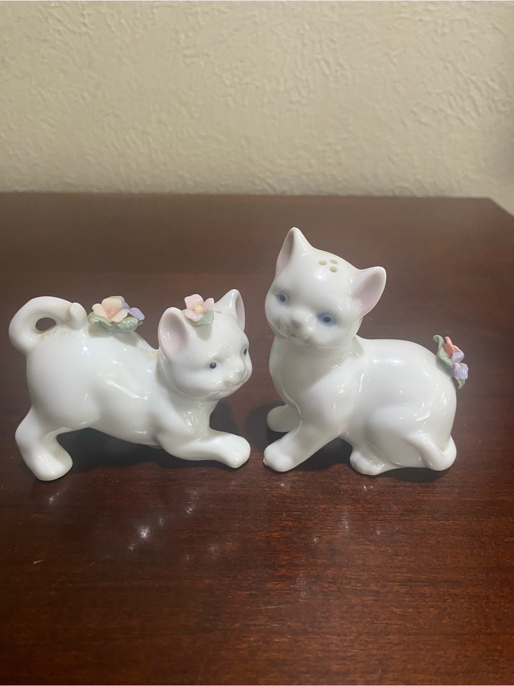 Vintage, Lenox, Butterfly Meadows, Porcelain Cat Salt and Pepper Shakers